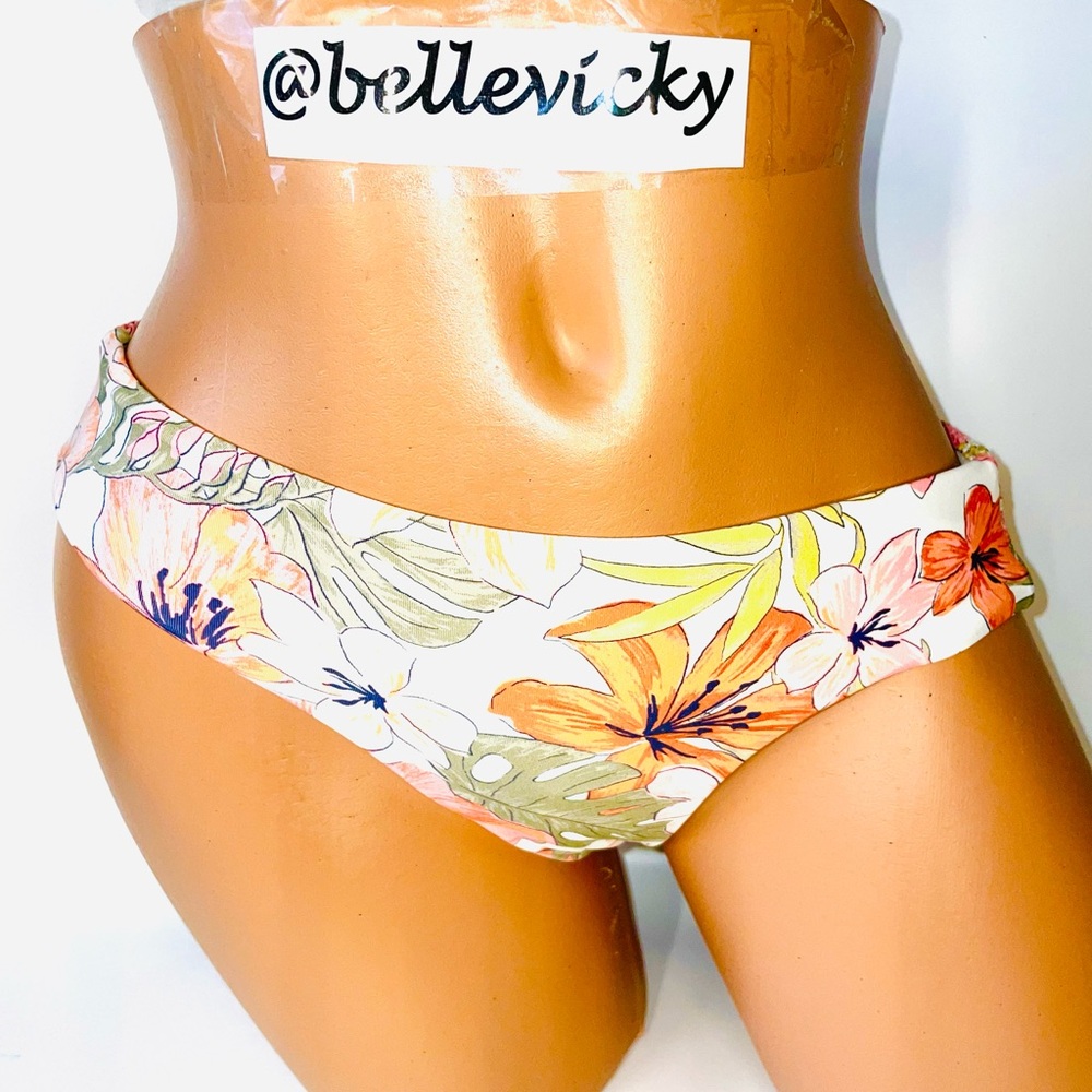 Billabong Tropic Luv Lowrider Bikini Bottom Size Small NWT $50 E106
